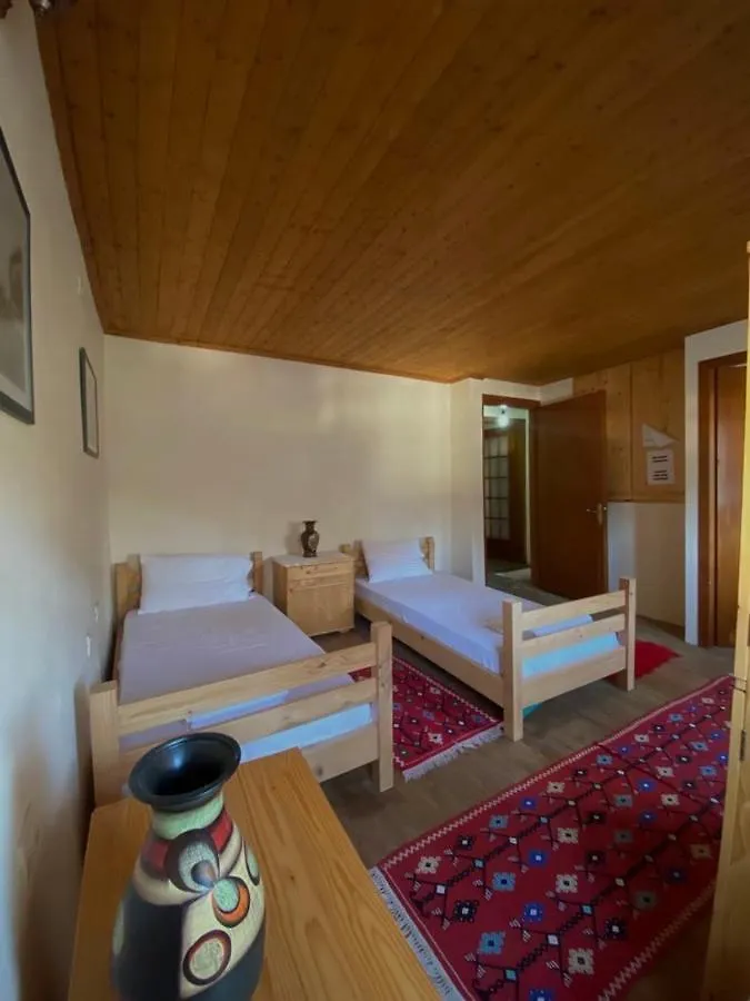 Teo'S Guest House Berat