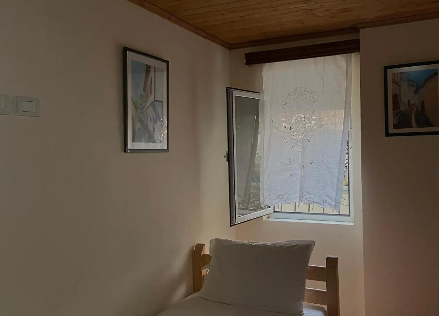 Teo'S Guest House Berat